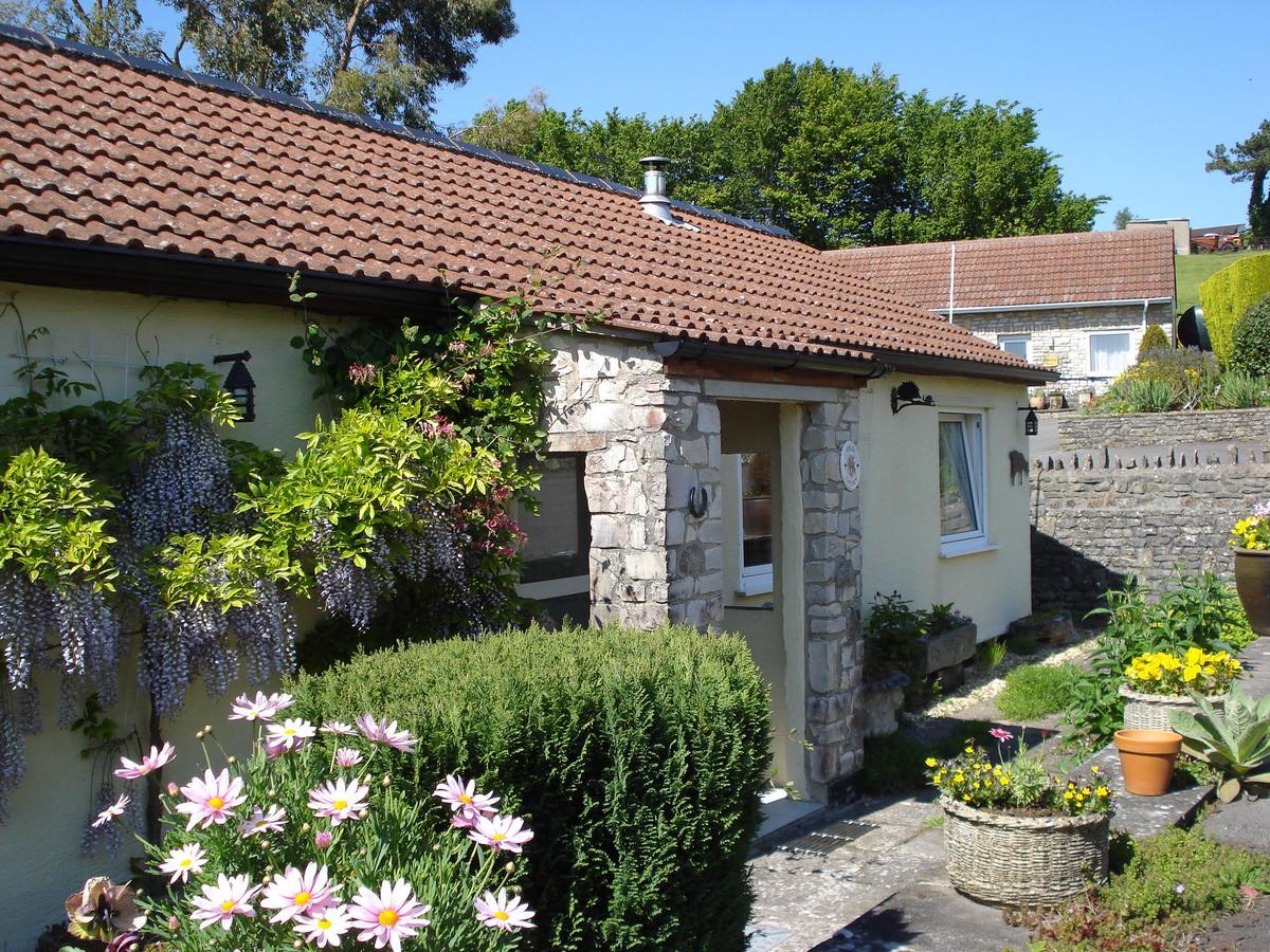 Greyfield Farm Cottages Farmborough Dış mekan fotoğraf